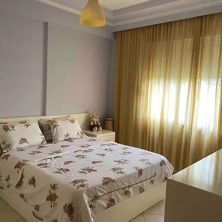 Cosy And Spacious *